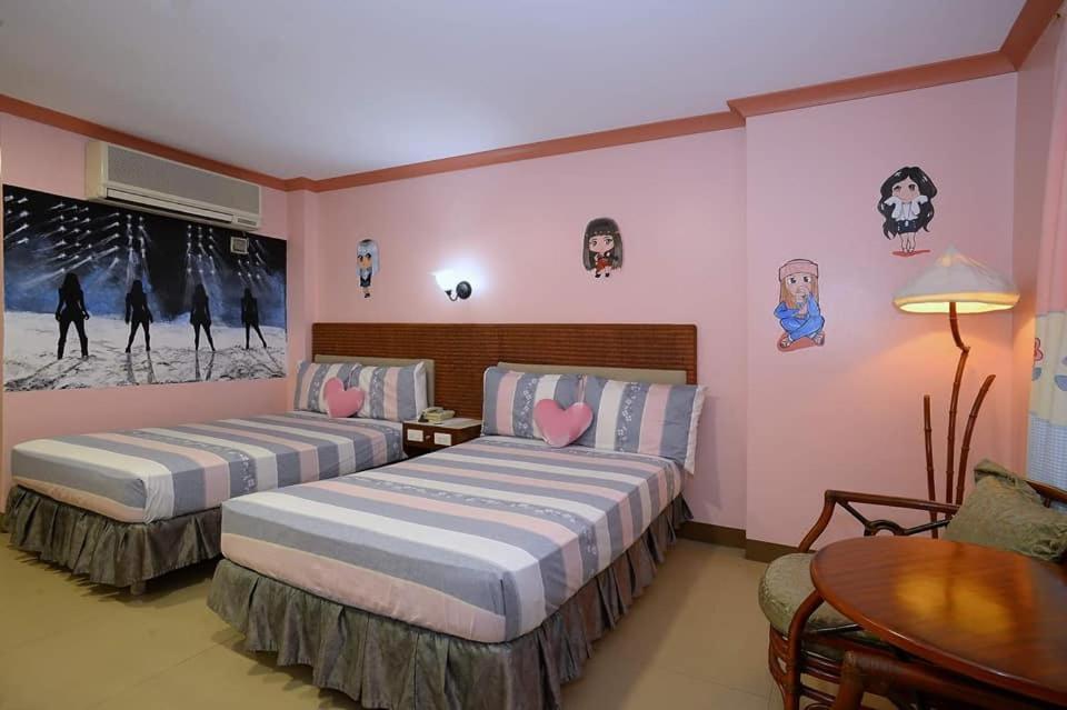 The Golden Pine Hotel Baguio City Exterior photo