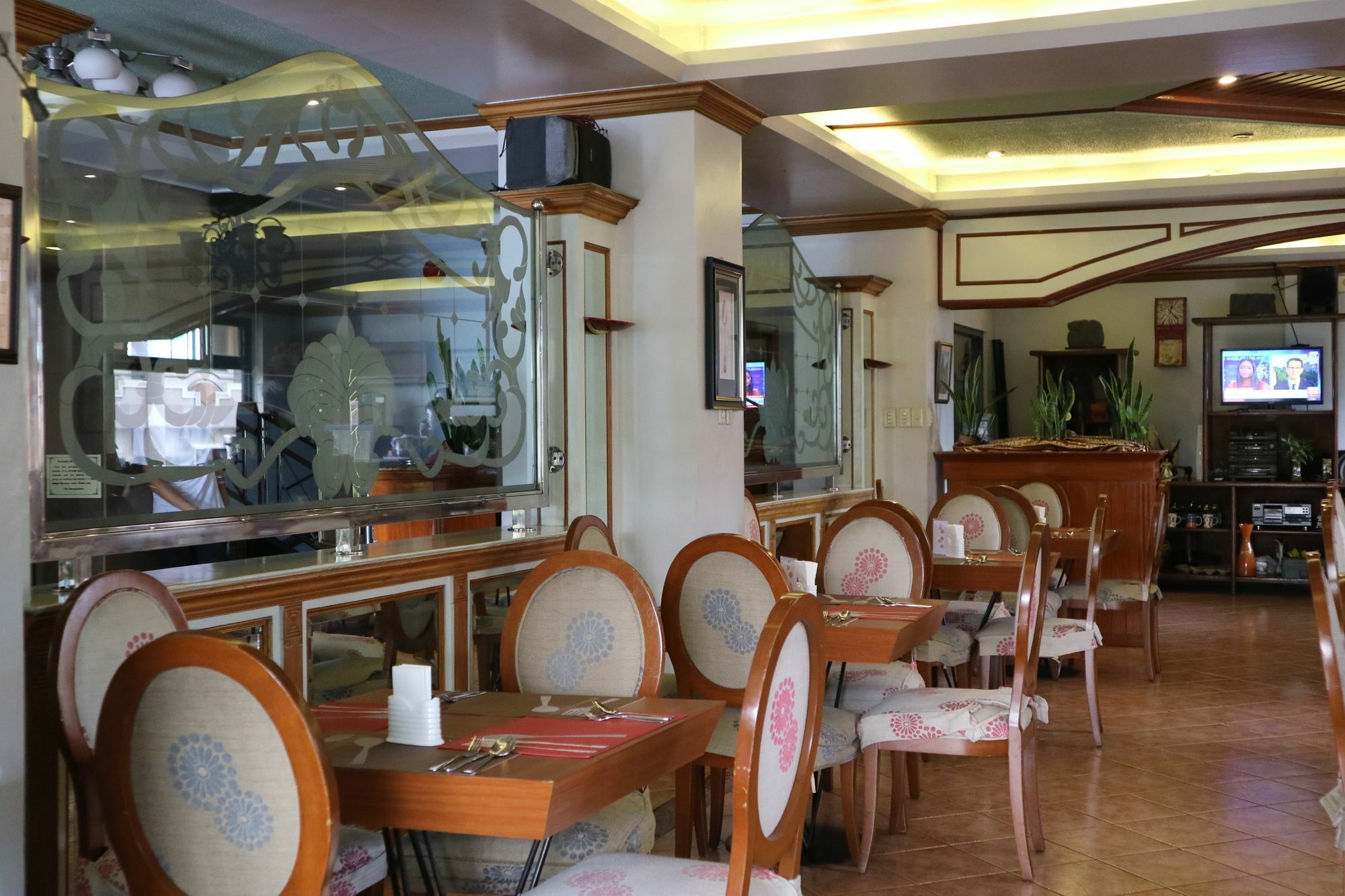 The Golden Pine Hotel Baguio City Exterior photo